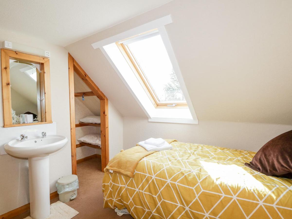 Stable Cottage Кіт Екстер'єр фото